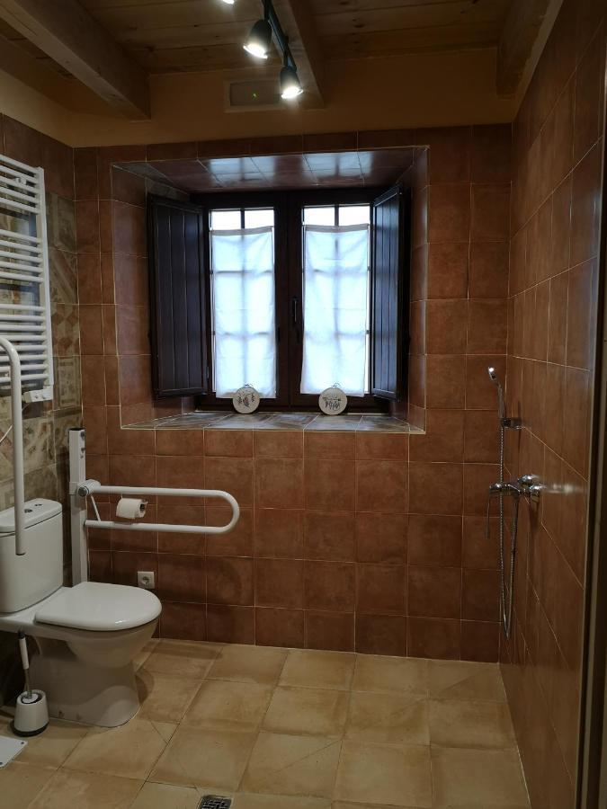 L' Abilleiru Albergue Rural Santibanez de Valdeiglesias Dış mekan fotoğraf