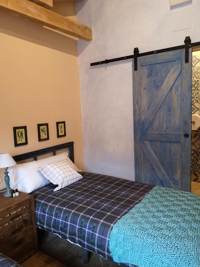 L' Abilleiru Albergue Rural Santibanez de Valdeiglesias Dış mekan fotoğraf