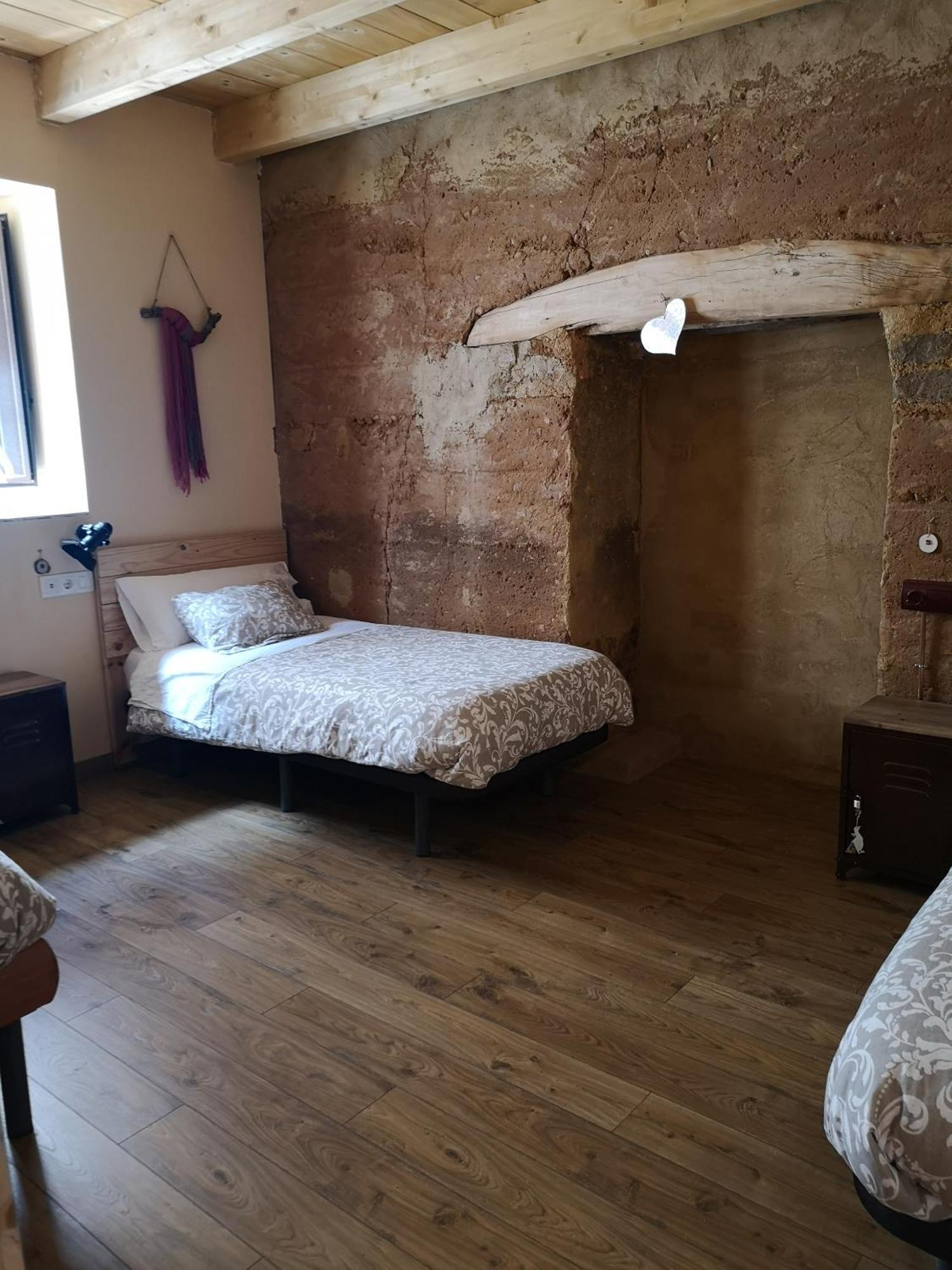 L' Abilleiru Albergue Rural Santibanez de Valdeiglesias Oda fotoğraf